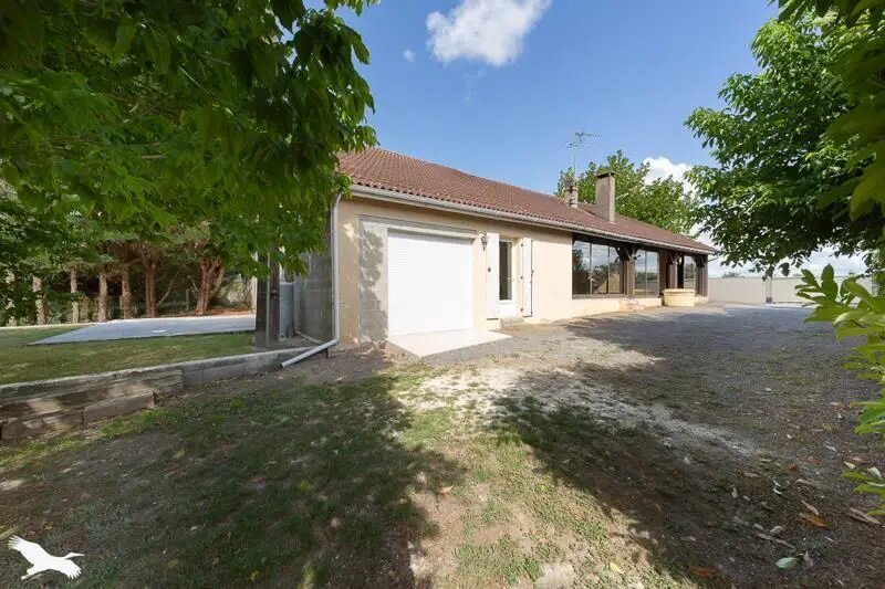 Maison à vendre, 136m², Montendre