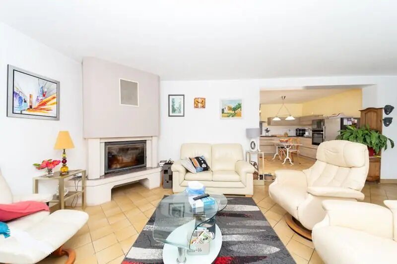 Maison à vendre, 171m², Montendre