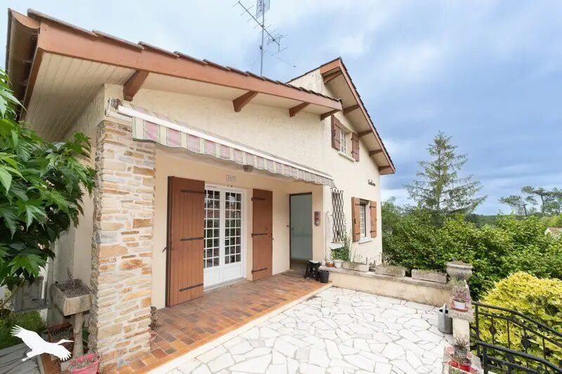 Maison à vendre, 195m², Montendre