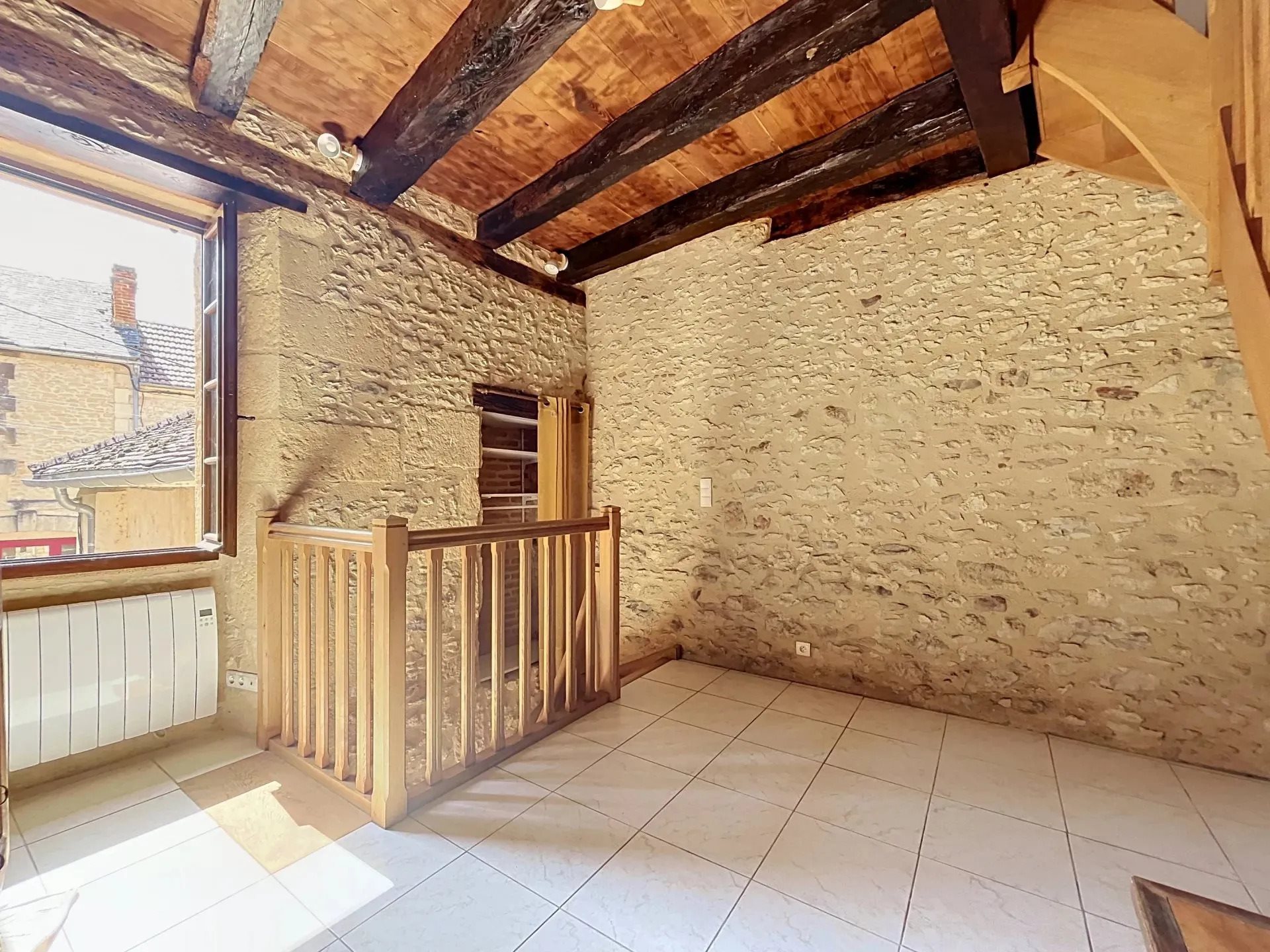 Maison à louer, 37m², Le Bugue