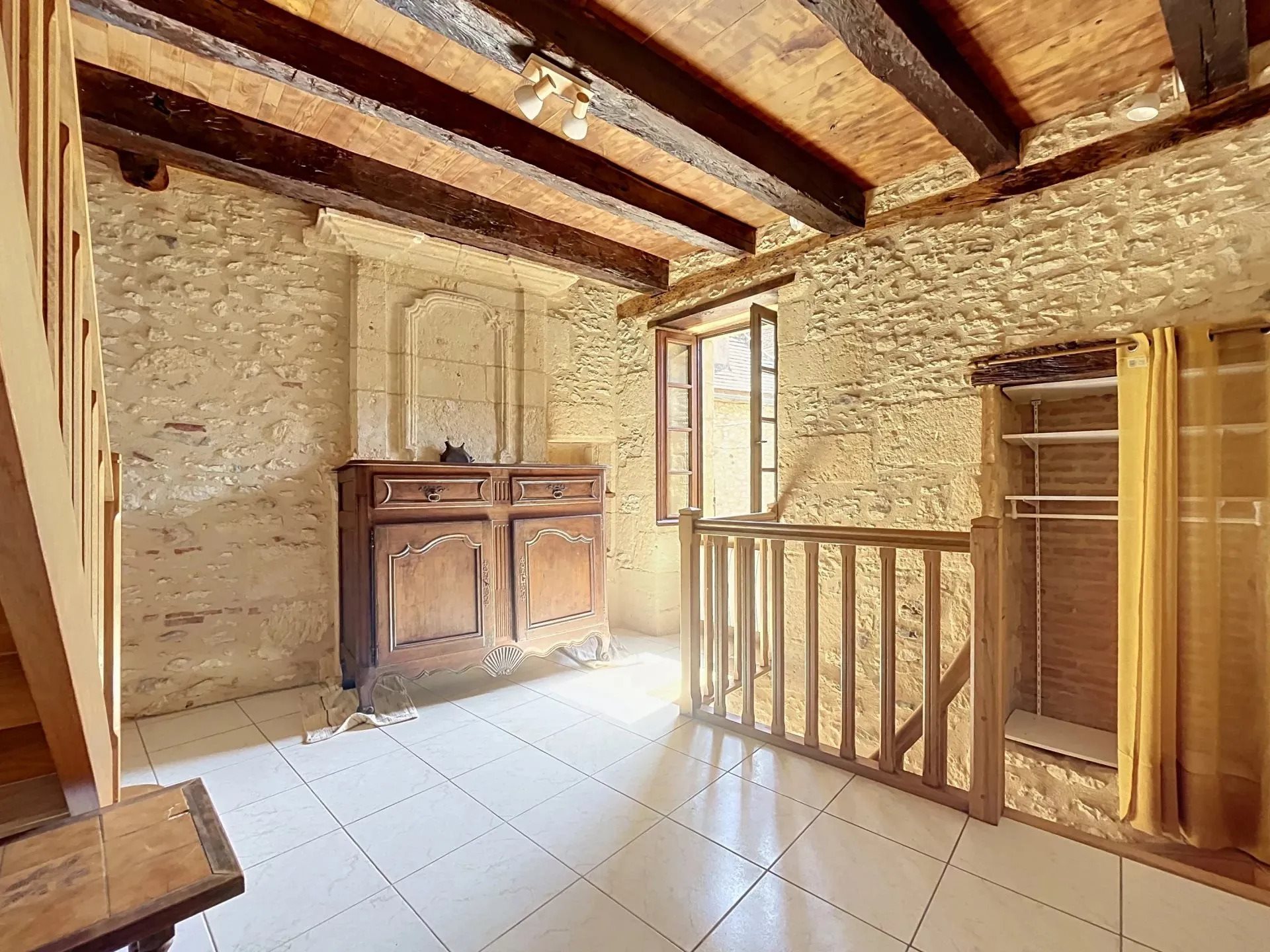 Maison à louer, 37m², Le Bugue