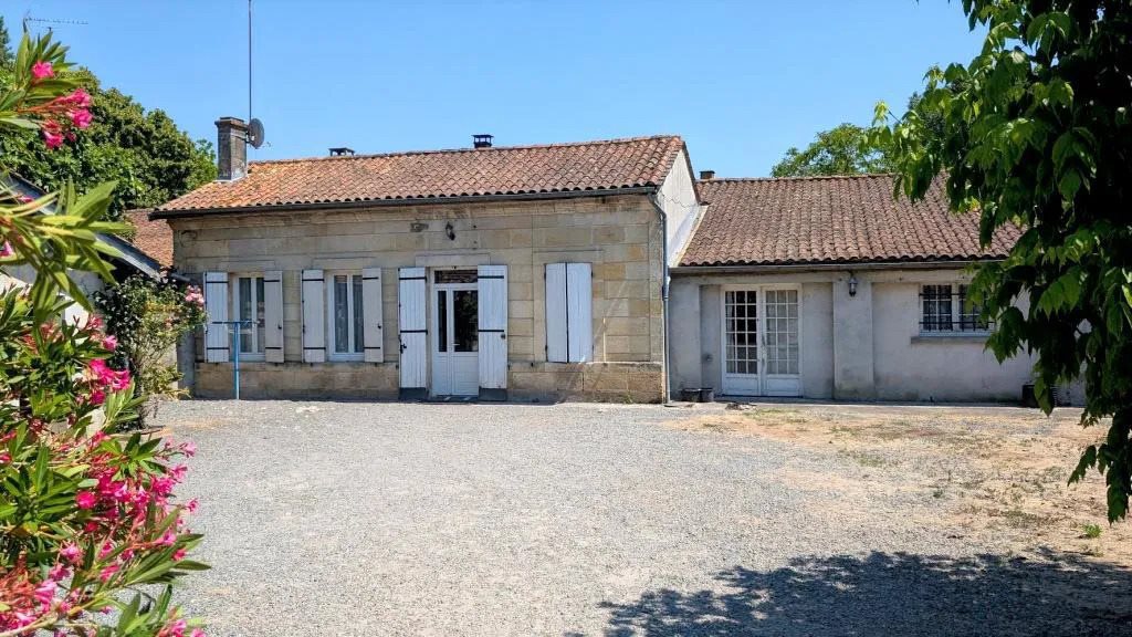 Maison à vendre, 111m², Saint-Christoly-de-Blaye