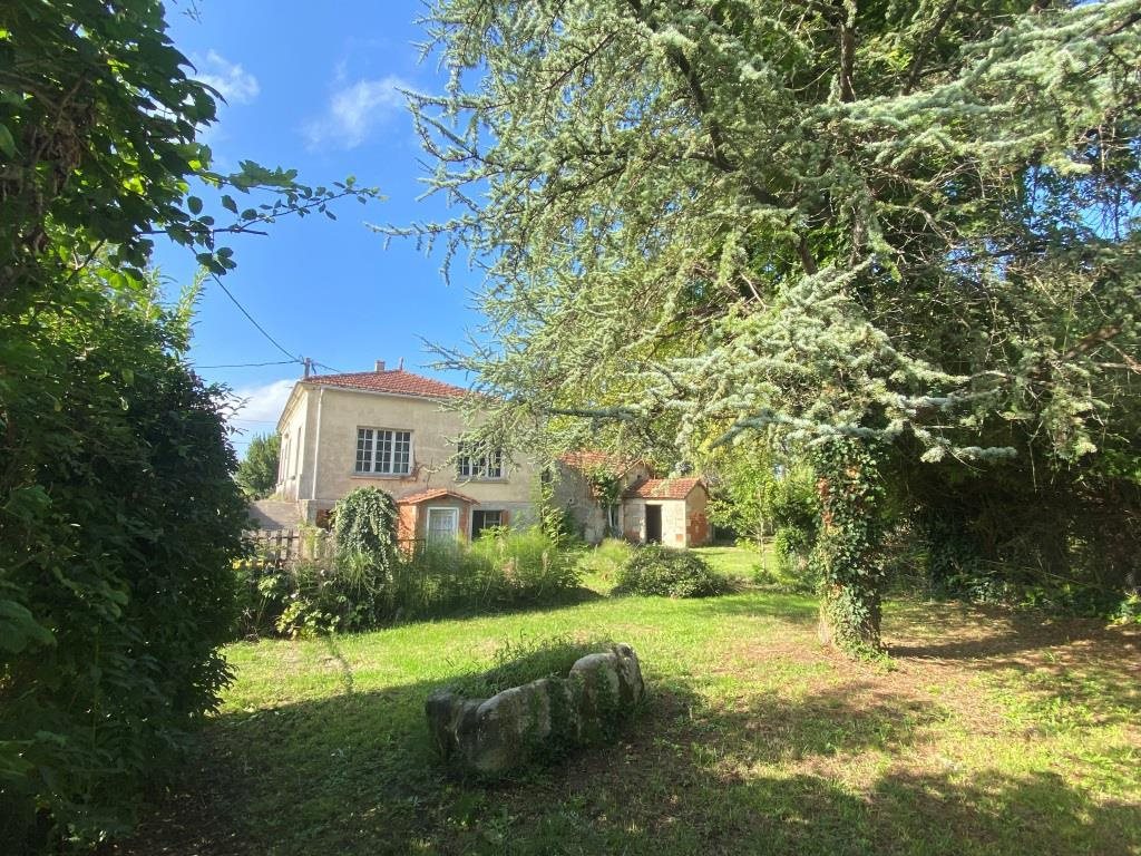 Maison à vendre, 160m², Mazion