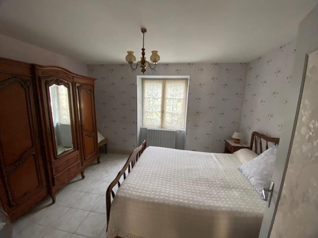Maison à vendre, 135m², Saint-Yzan-de-Soudiac