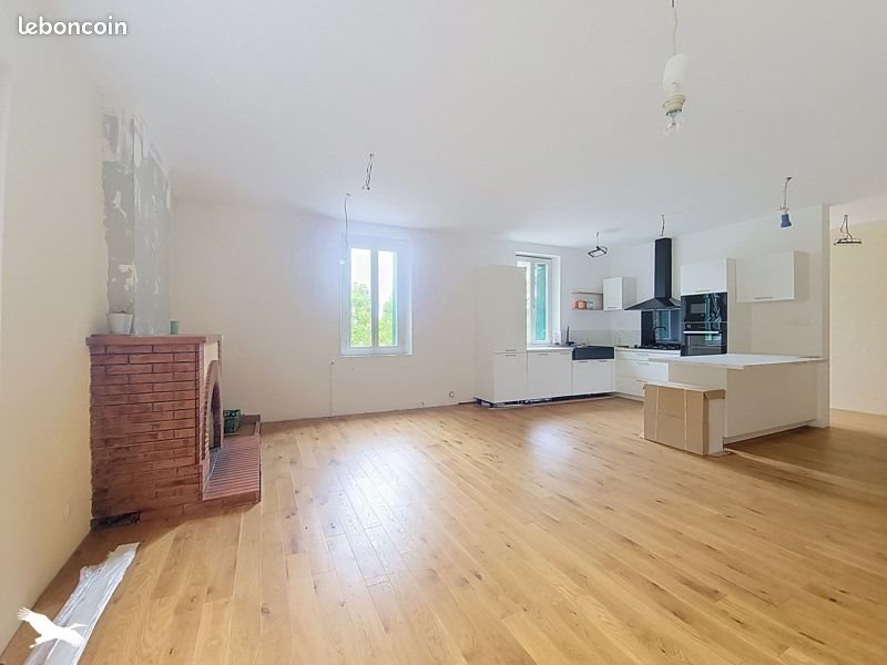 Maison à vendre, 135m², Laruscade