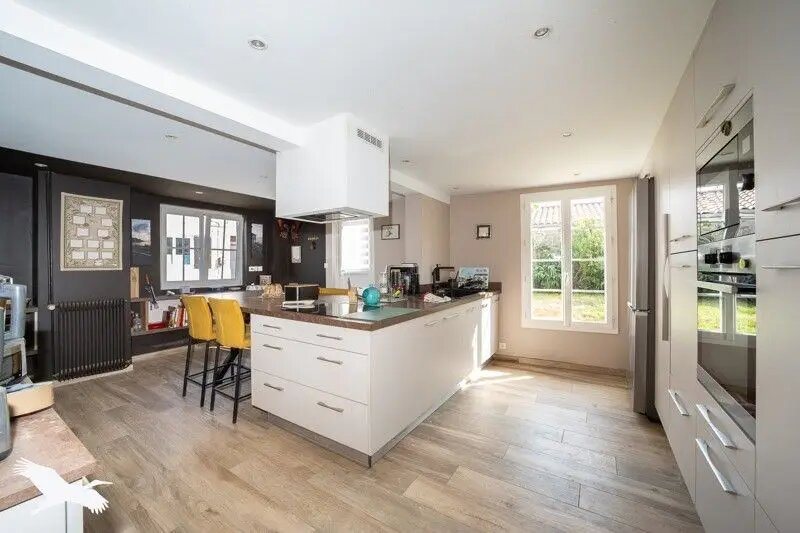 Maison à vendre, 198m², Cavignac