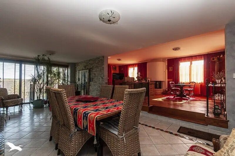 Maison à vendre, 226m², Javerlhac-et-la-Chapelle-Saint-Robert