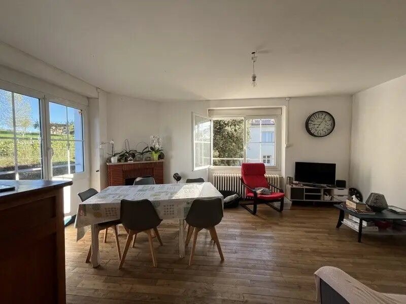 Maison à vendre, 85m², Javerlhac-et-la-Chapelle-Saint-Robert