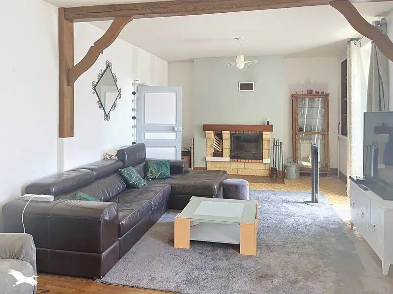 Maison à vendre, 202m², Saint-Saud-Lacoussière
