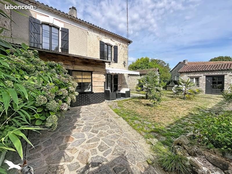Maison à vendre, 135m², Étouars