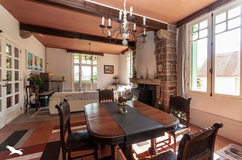 Maison à vendre, 189m², Nontron