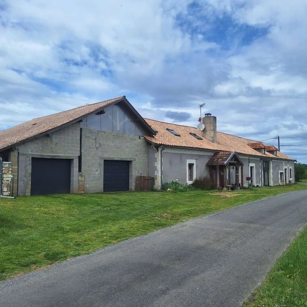 Maison à vendre, 267m², Saint-Médard-de-Mussidan