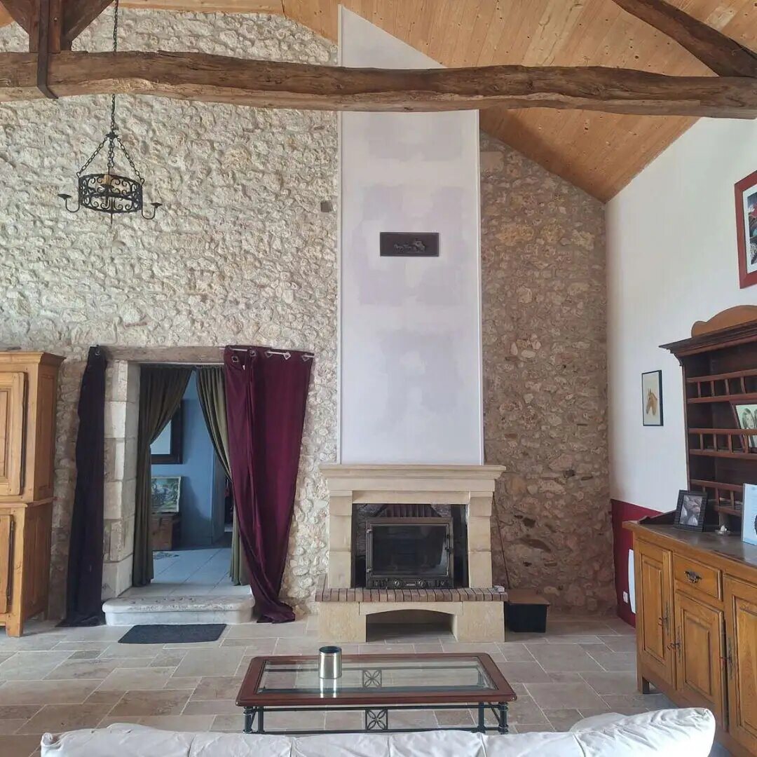 Maison à vendre, 267m², Saint-Médard-de-Mussidan
