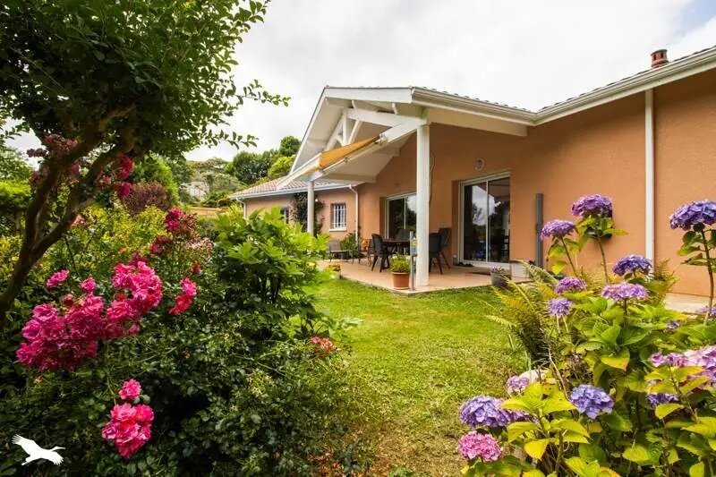 Maison à vendre, 133m², Saint-Pé-de-Léren