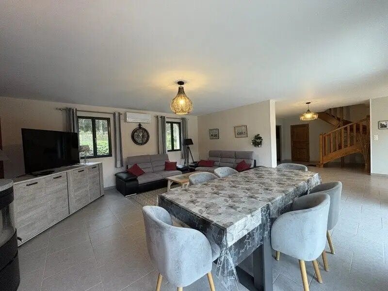 Maison à vendre, 178m², Aubas