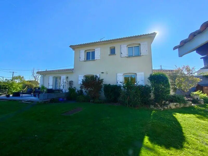 Maison à vendre, 175m², Saint-Caprais-de-Bordeaux