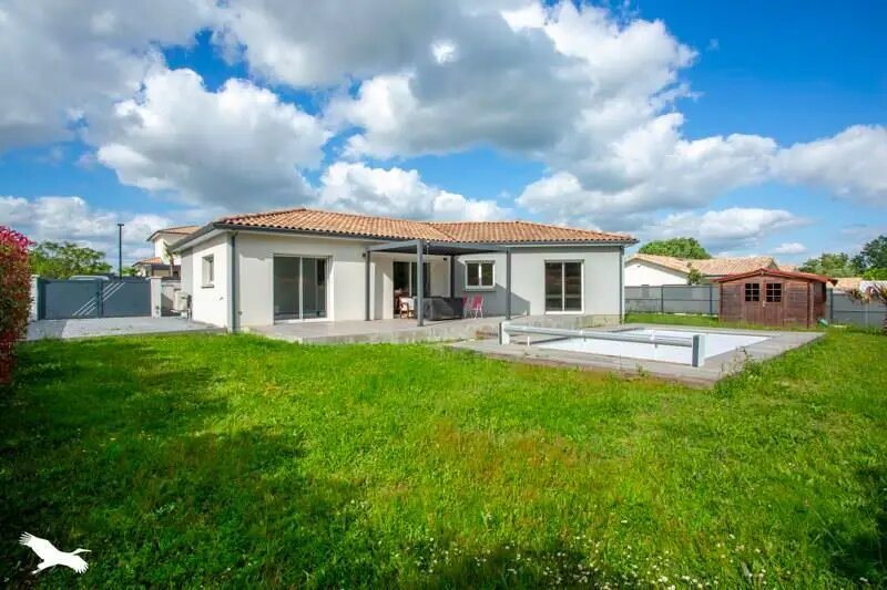 Maison à vendre, 121m², Carignan-de-Bordeaux