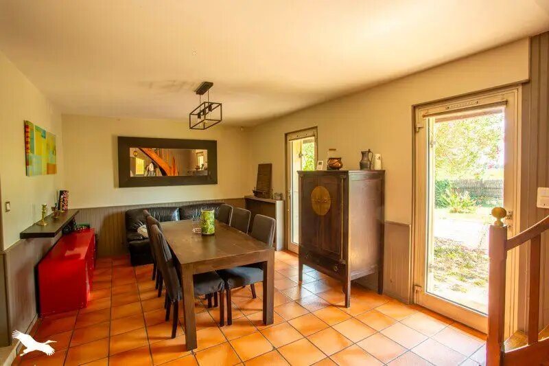 Maison à vendre, 203m², Quinsac
