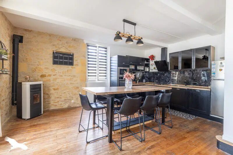 Maison à vendre, 214m², Lalinde