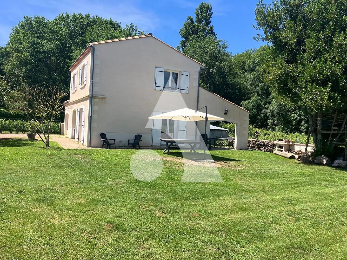 Maison à vendre, 117m², Saint-Emilion