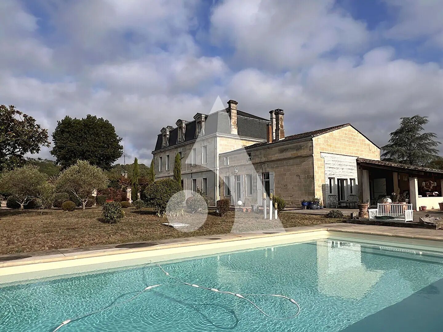 Maison à vendre, 484m², Coutras