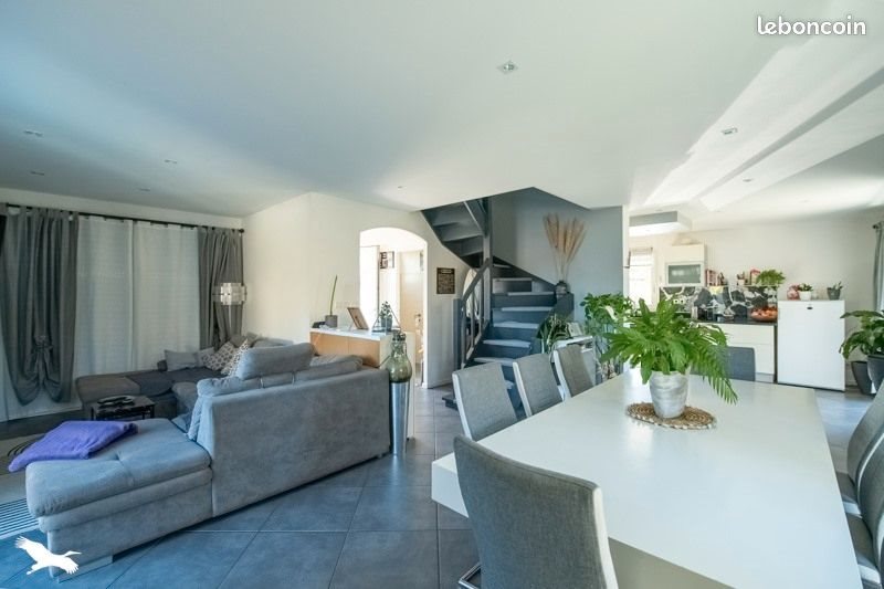 Maison à vendre, 123m², Bassens