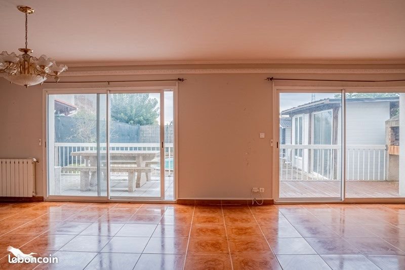 Maison à vendre, 132m², Bassens