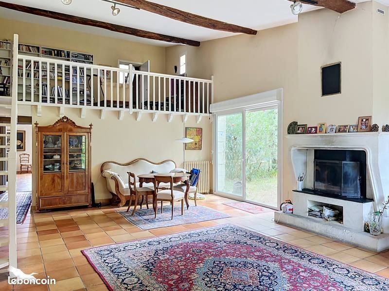 Maison à vendre, 280m², Fronsac