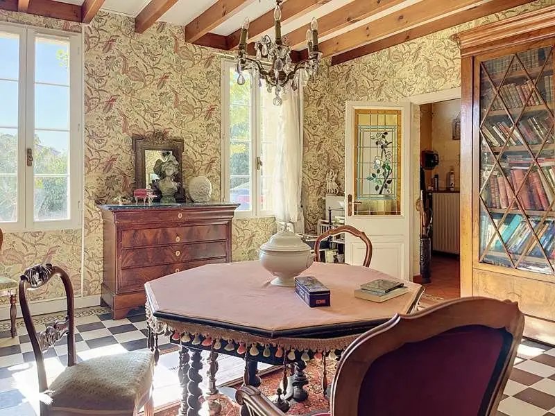 Maison à vendre, 246m², Saint-Émilion