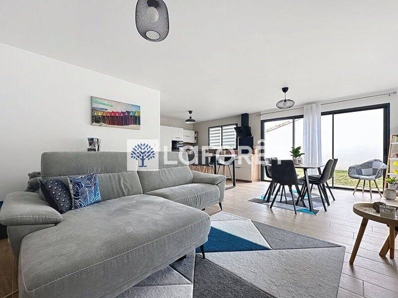 Maison à vendre, 97m², Combrand