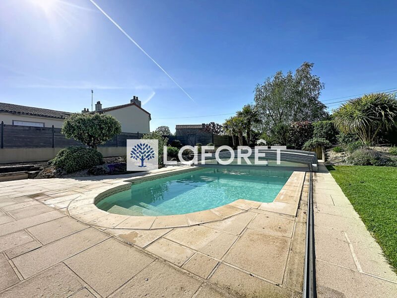 Maison à vendre, 165m², Saint-Pierre-des-Echaubrognes