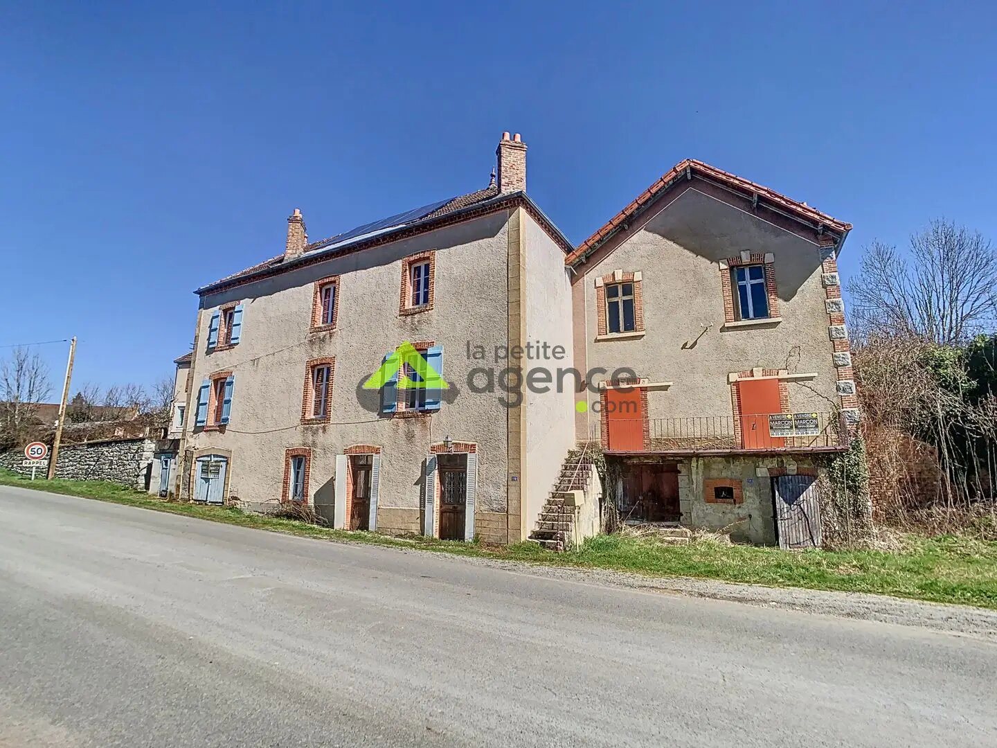 Maison à vendre, 297m², Saint-Médard-la-Rochette
