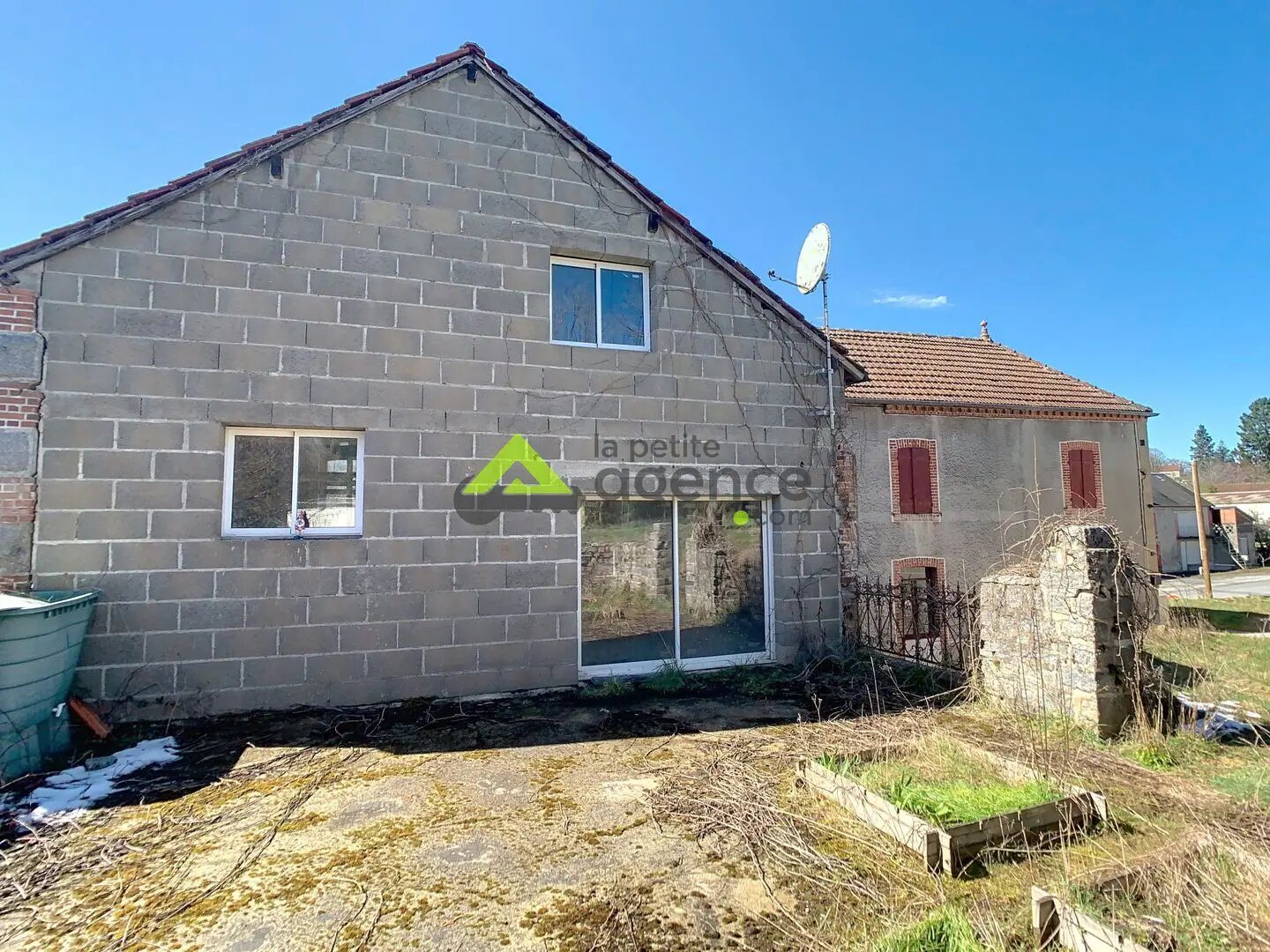 Maison à vendre, 297m², Saint-Médard-la-Rochette