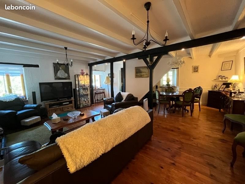 Maison à vendre, 171m², Oradour-Saint-Genest
