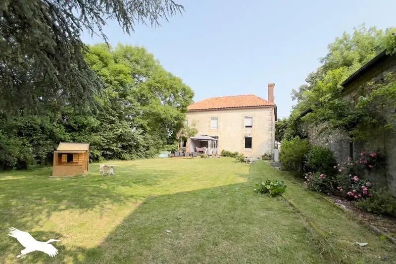 Maison à vendre, 274m², Bussière-Poitevine