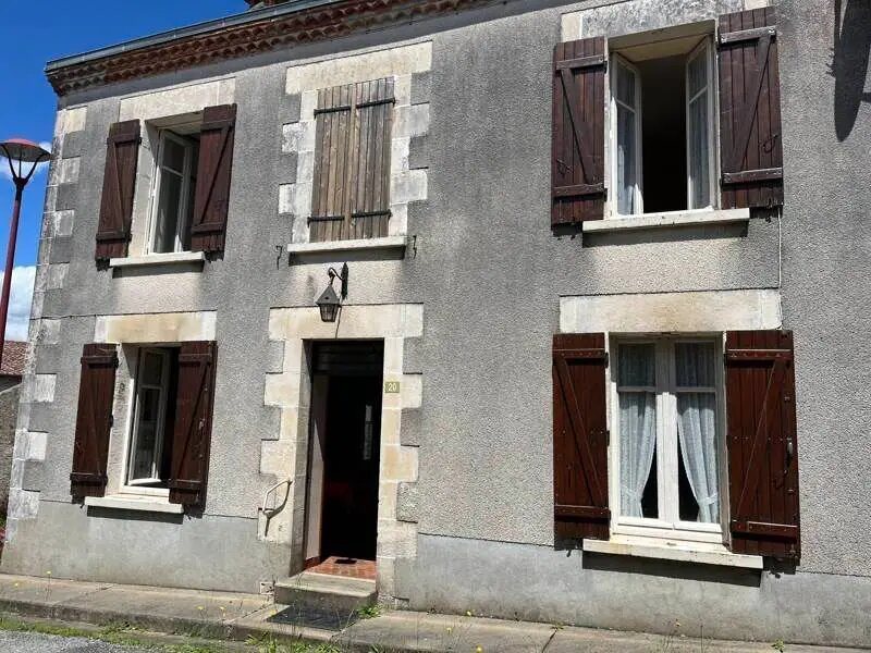 Maison à vendre, 77m², Blanzac