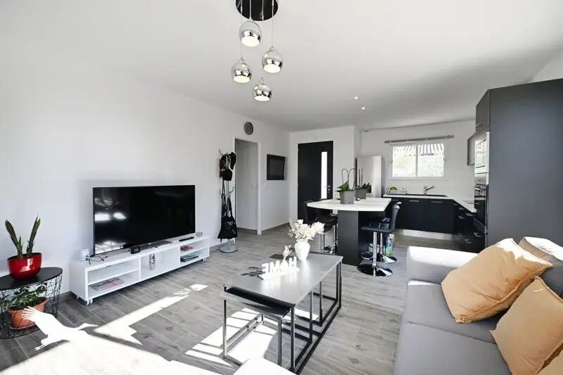 Maison à vendre, 70m², Gond-Pontouvre