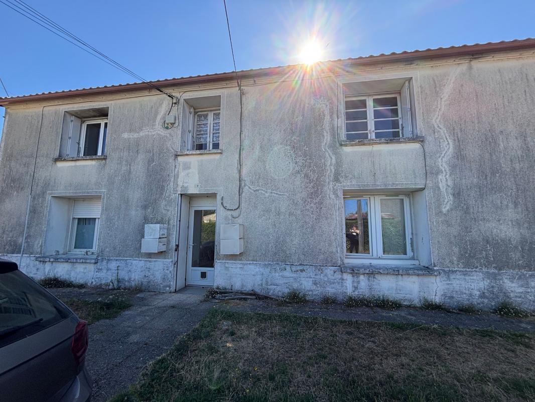 Maison à vendre, 175m², Saint-Just-Luzac