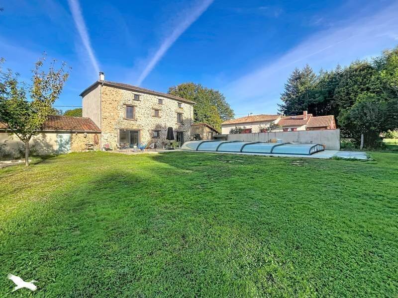 Maison à vendre, 179m², Brigueuil