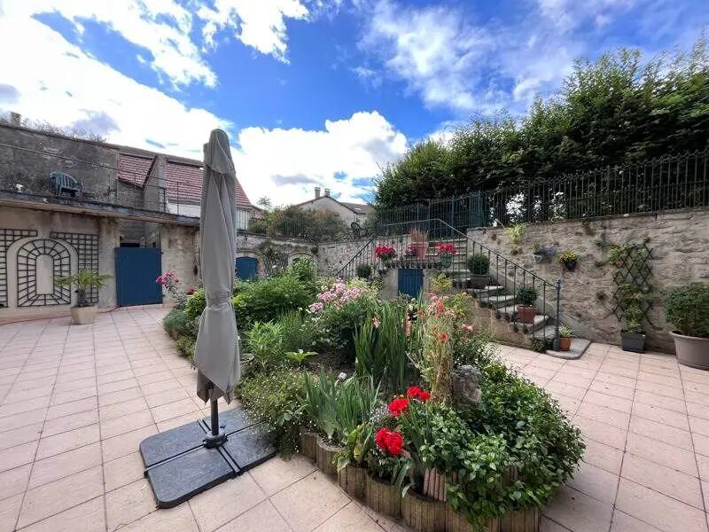 Appartement à vendre, 280m², Saint-Junien