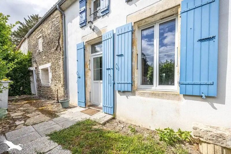 Maison à vendre, 111m², Genouillé
