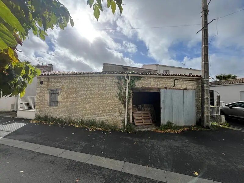 Maison à vendre, 1m², Surgères