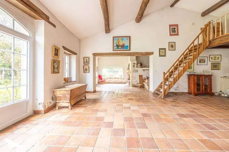Maison à vendre, 433m², Bernay-Saint-Martin