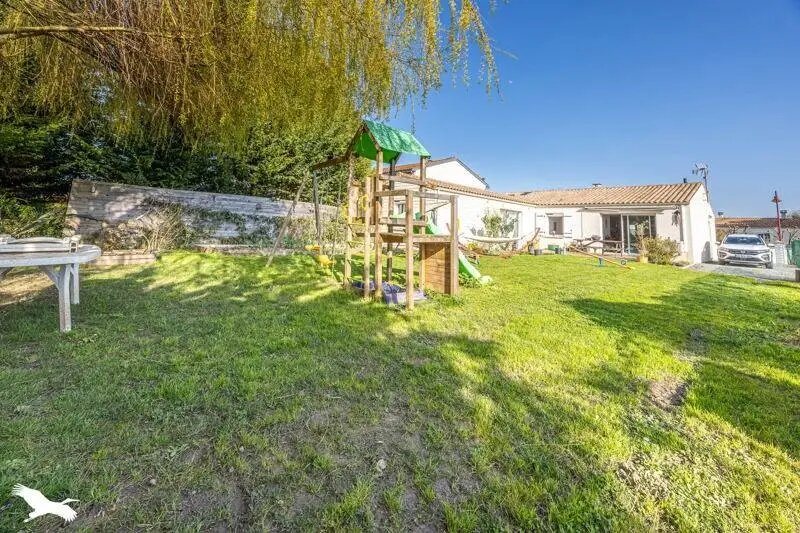 Maison à vendre, 136m², Breuil-la-Réorte