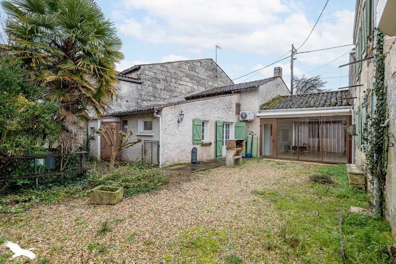 Maison à vendre, 171m², Saintes