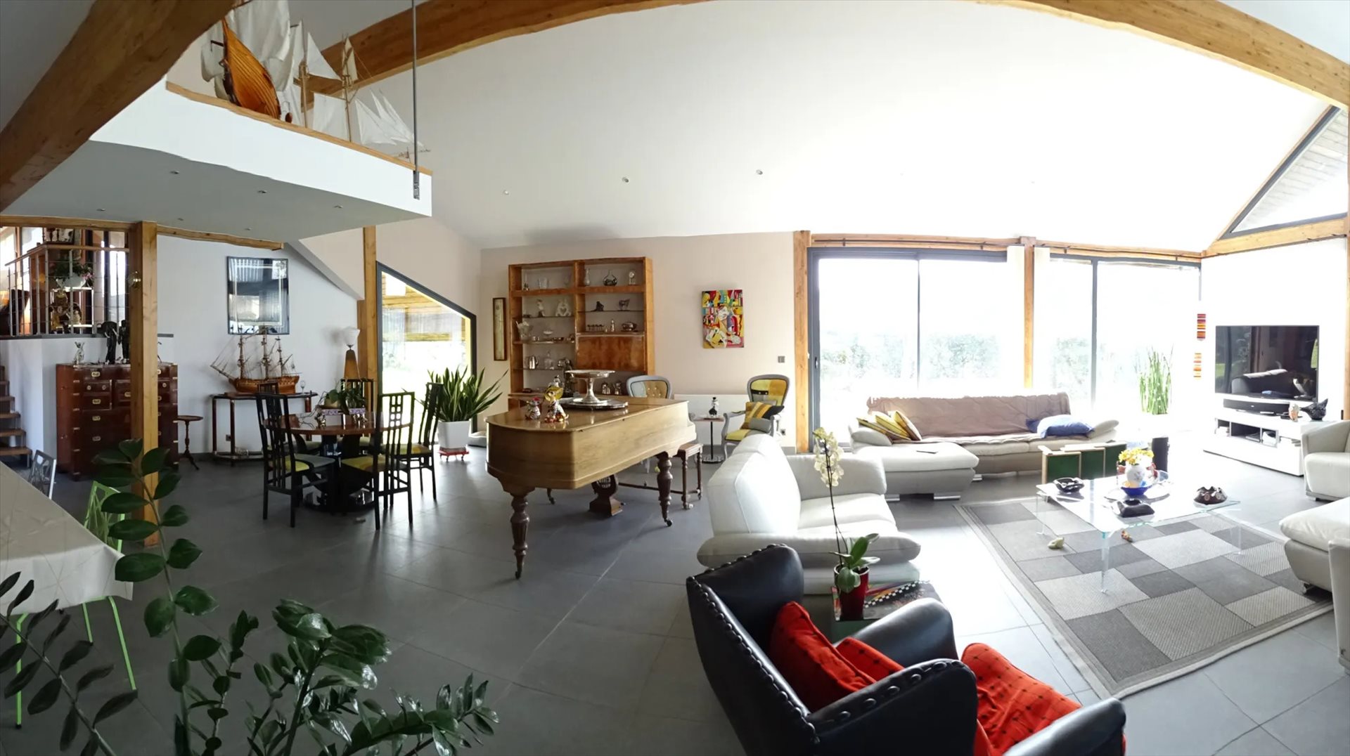 Maison à vendre, 380m², Saint-Palais-sur-Mer