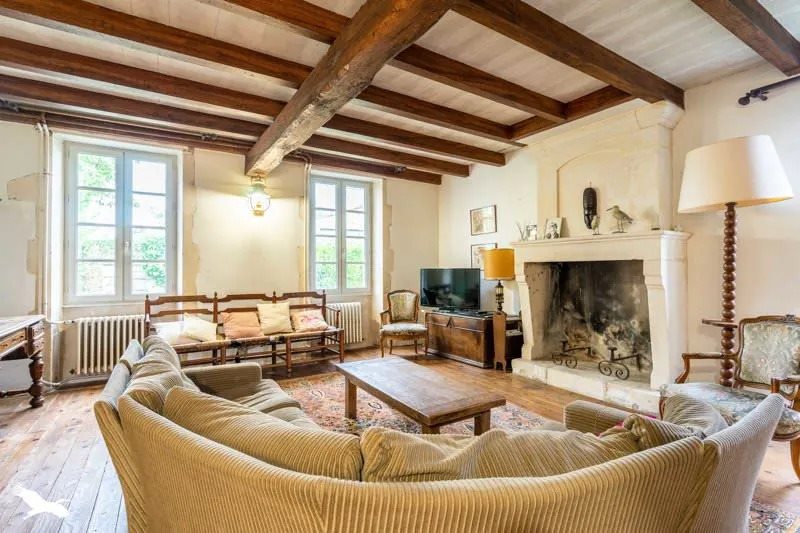 Maison à vendre, 180m², Saint-Romain-de-Benet