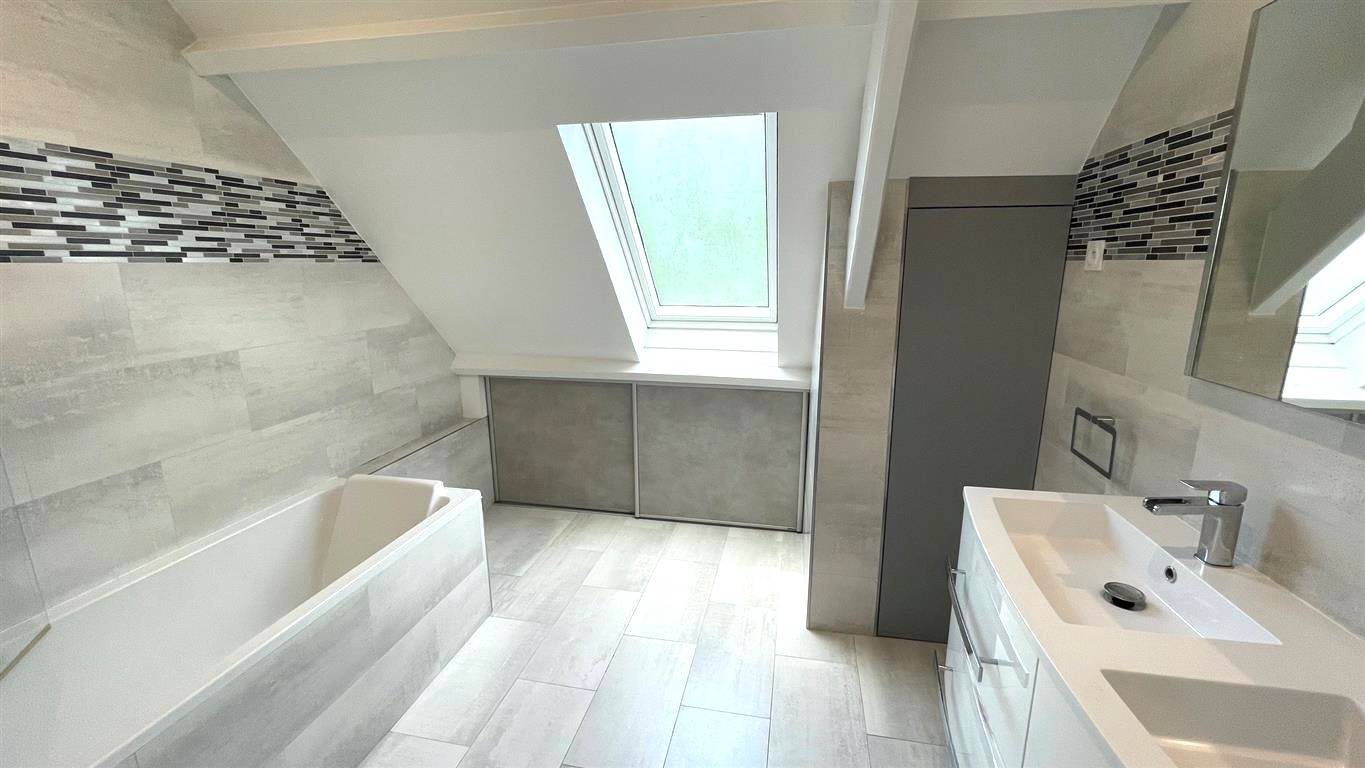 Maison à vendre, 163m², La Queue-en-Brie