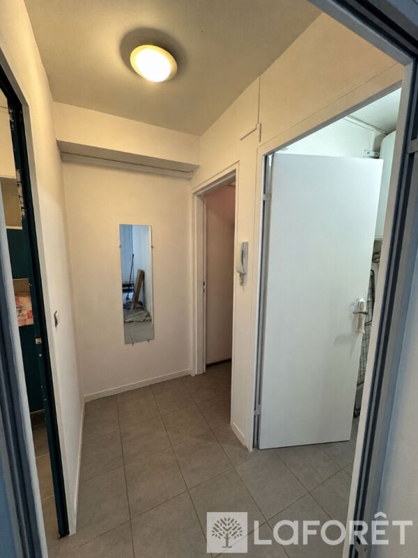 Appartement à louer, 33m², Angoulême