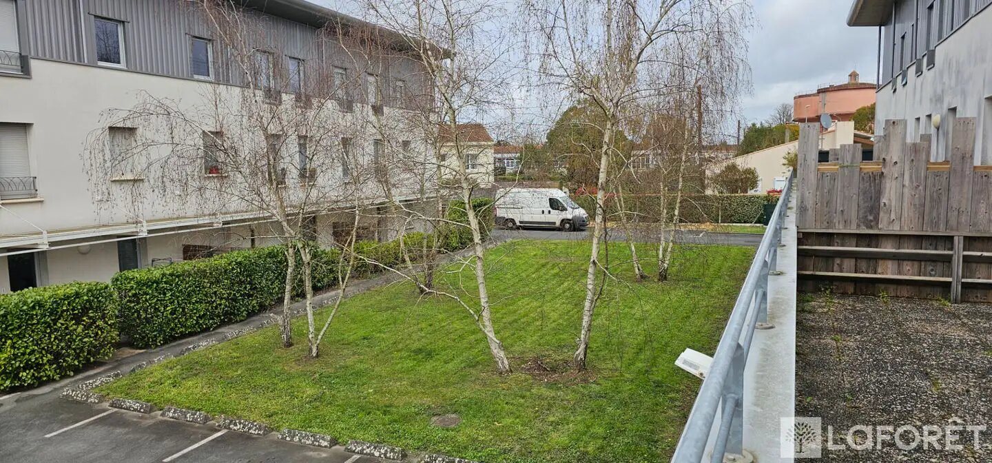 Appartement à vendre, 40m², Saintes